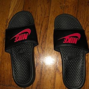 Nike slides